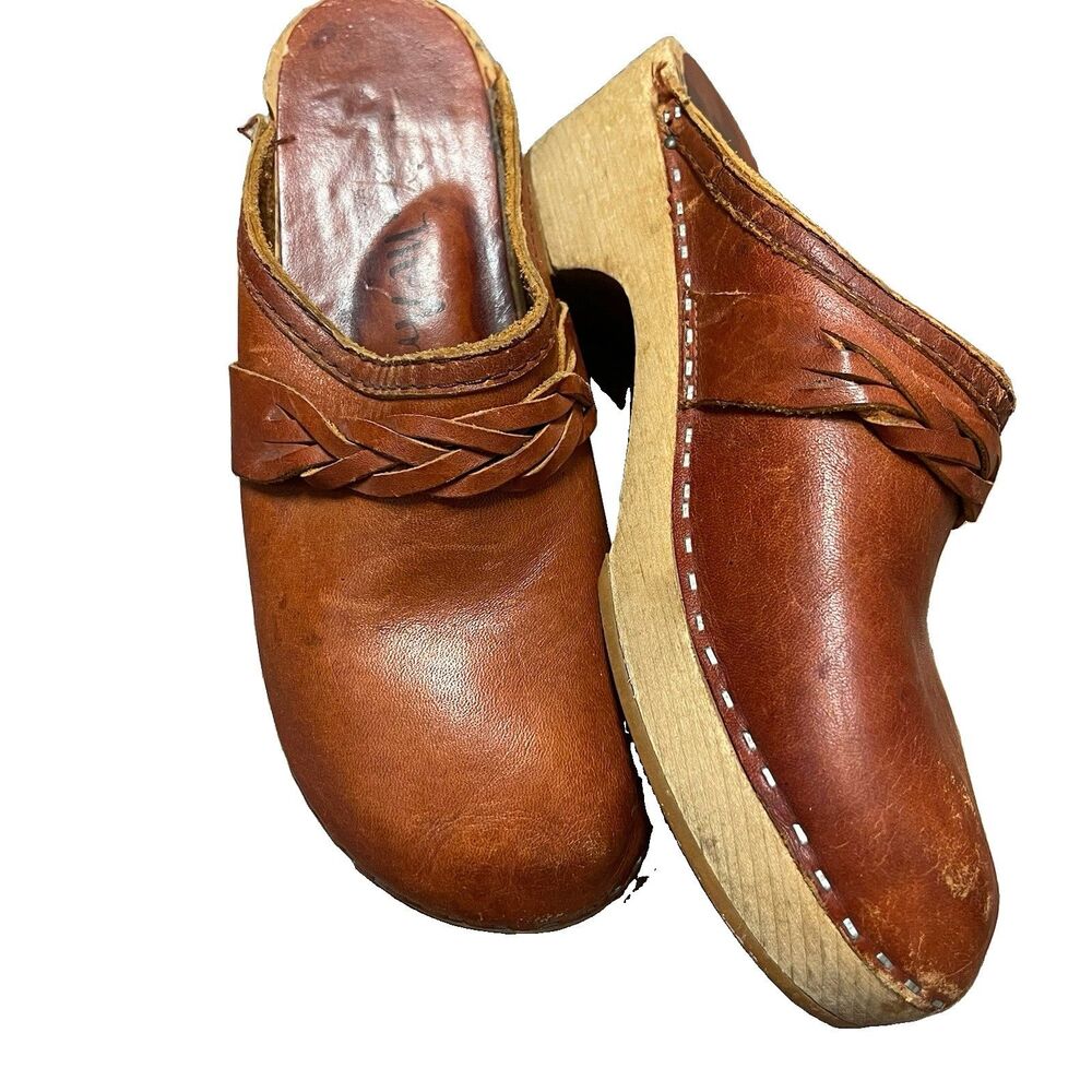 Vintage Thom McAn Woodworks Leather Clog Women’s Size 8 1970s Boho Cottagecore